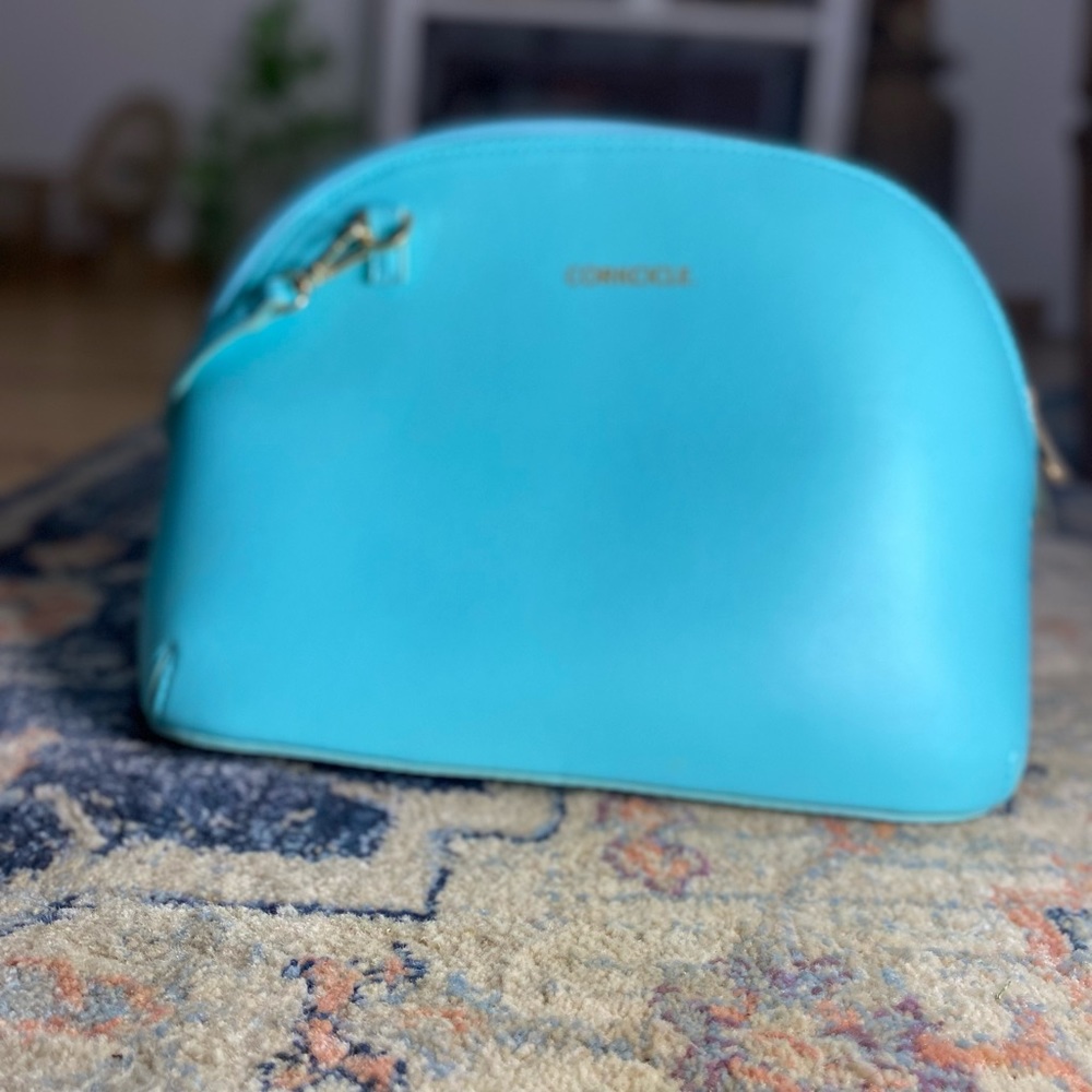 Corkcicle Adair Crossbody Insulated Cooler Lunch Bag in Seafoam